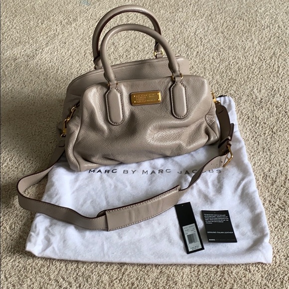 MARC by MARC JACOBS Leather Handbag - Cement - Picture 1 of 8
